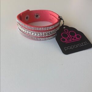 paparazzi Pink Rhinestone Snap Cuff Bracelet NwT